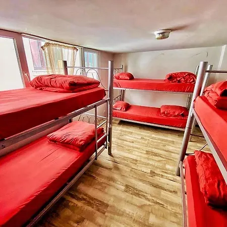 Lola Backpacker's Vandrarhem Istanbul